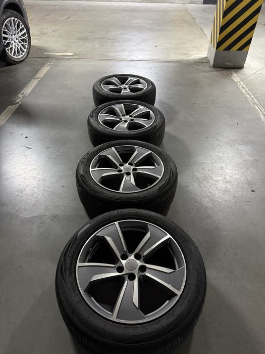 Колеса в сборе R19. Диски + шины 235/50.Подходят Toyota / Lexus / BYD