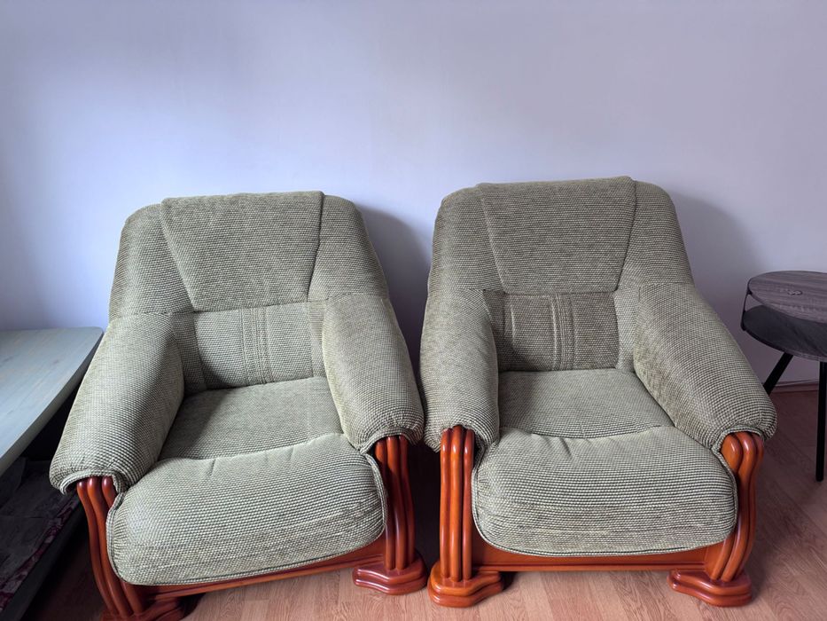 Ansamblu canapea și fotolii