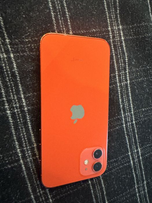 iPhone 12  мервен