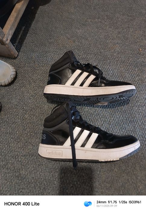 Маратонки Адидас