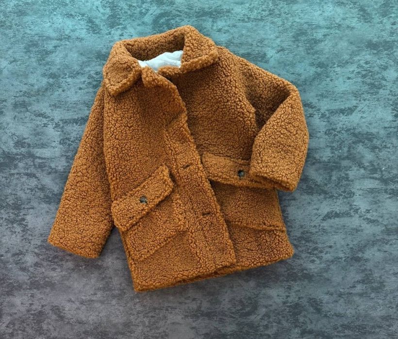 Детско палто в ефектен цвят