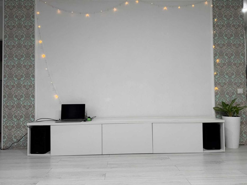 Тумба в гостиную или спальню