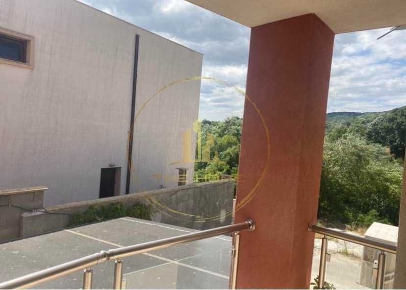 Дава се под наем Тристаен апартамент в Варна, Левски - 80 кв.м за 625 € - Снимка #5