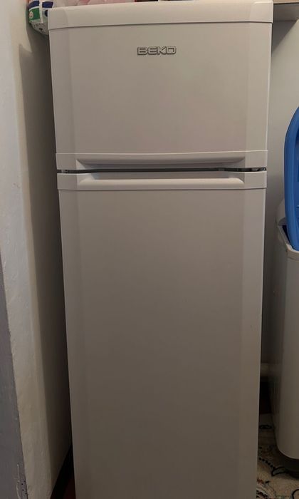 Продам холодилник BEKO