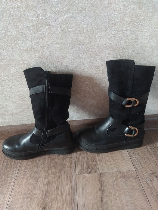 Продам сапоги на девочку