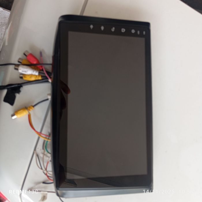 Monitor Android holati ideal