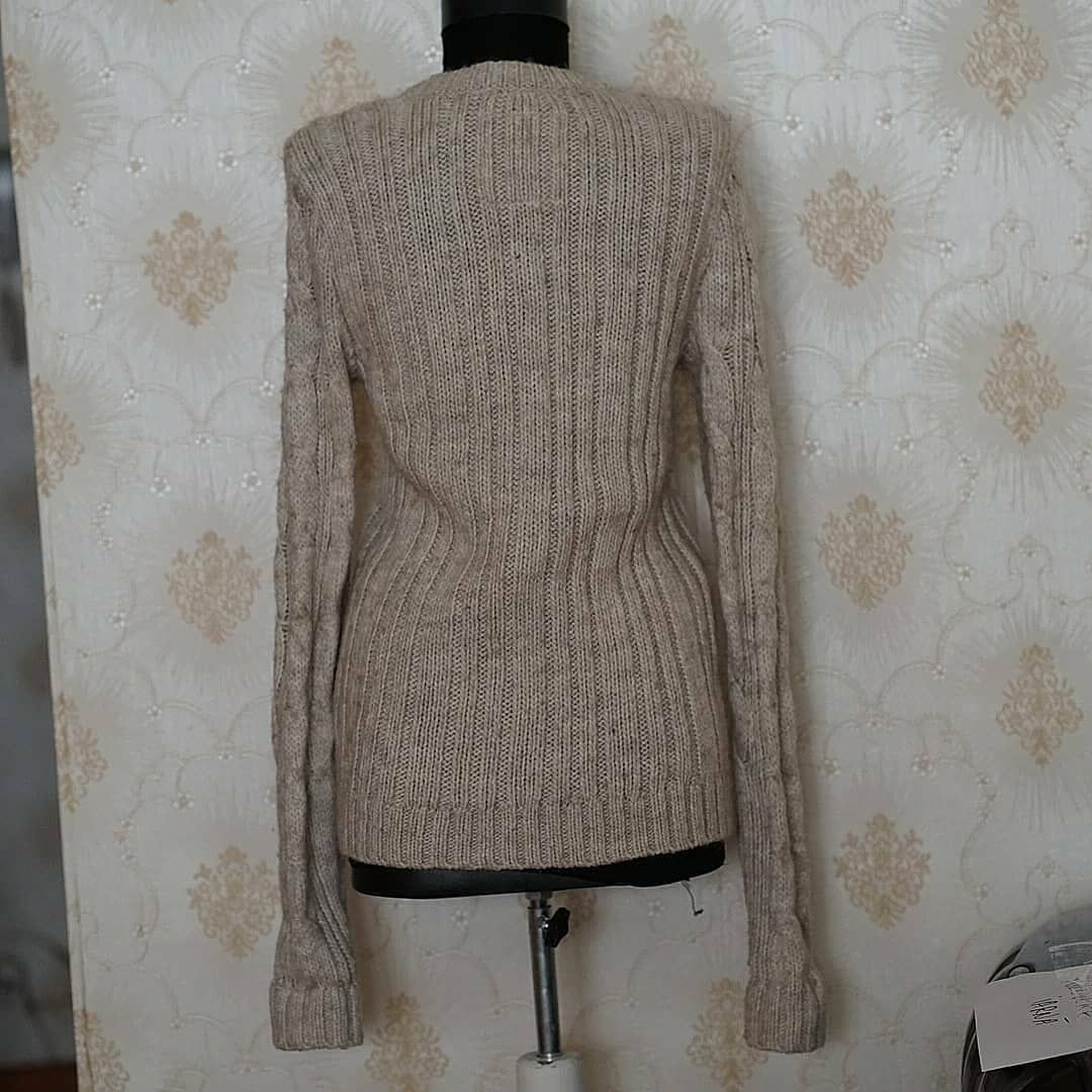 Cardigan nude de lana  Hollister