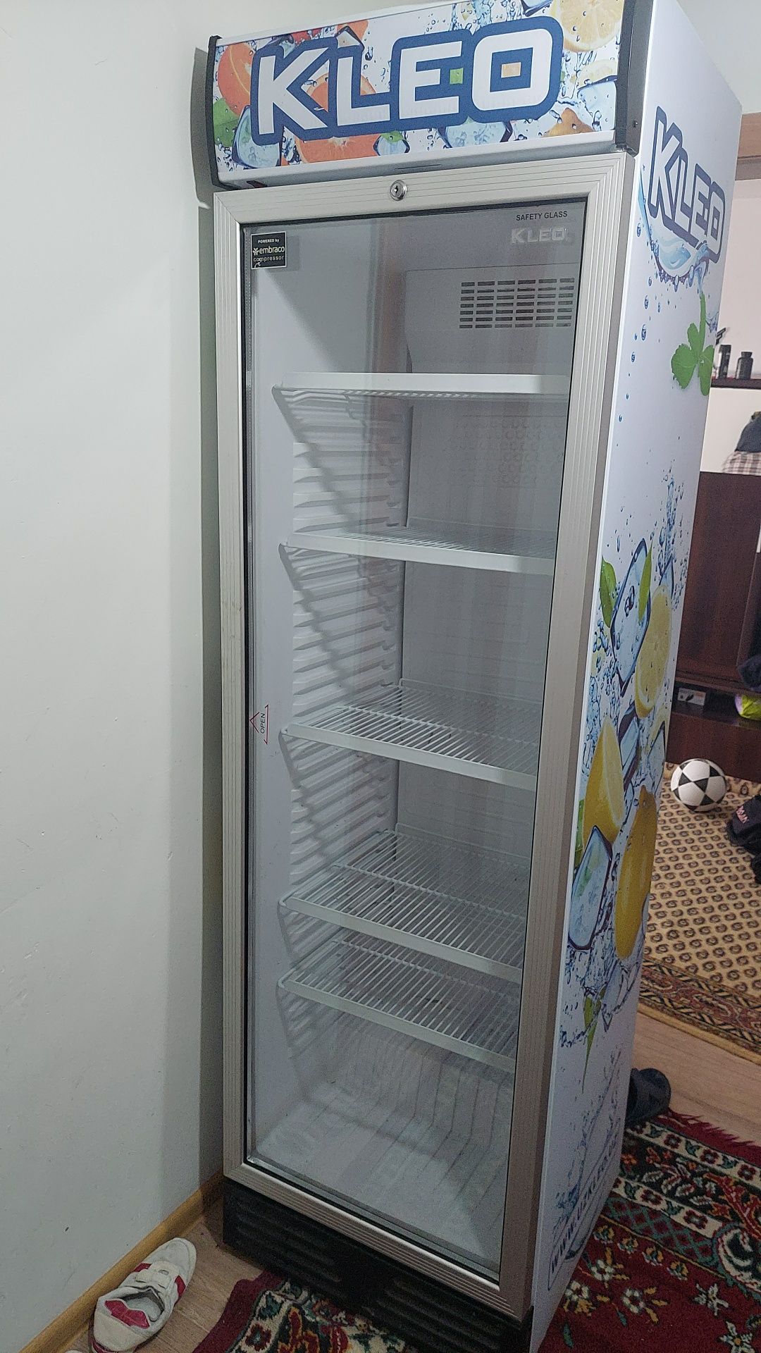 Продаю Холодилник в отличном состаяние