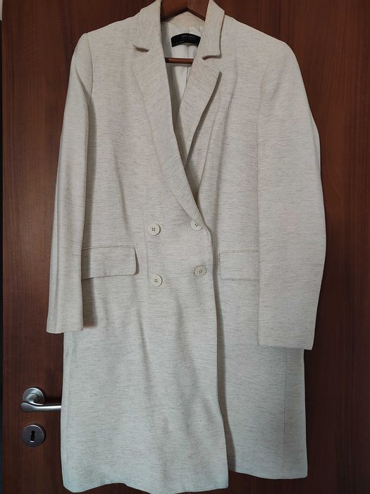 Pardesiu si pelerina Zara