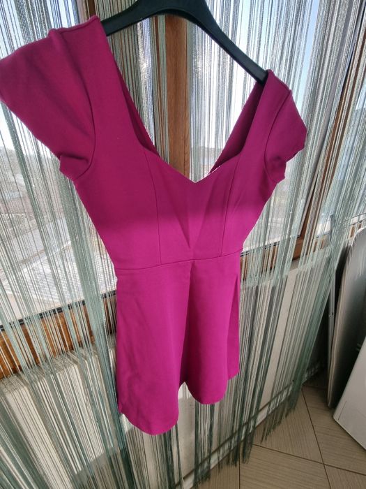 Lot 4 Rochii ( Zara/ASOS) marimea XS