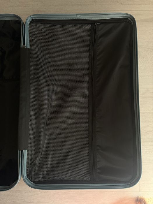 Голям куфар за чекиран багаж 23кг, 70-50-30см