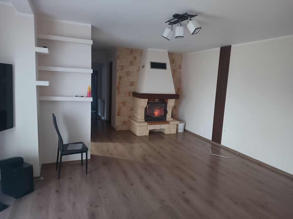 Casa de vânzare în Cornu