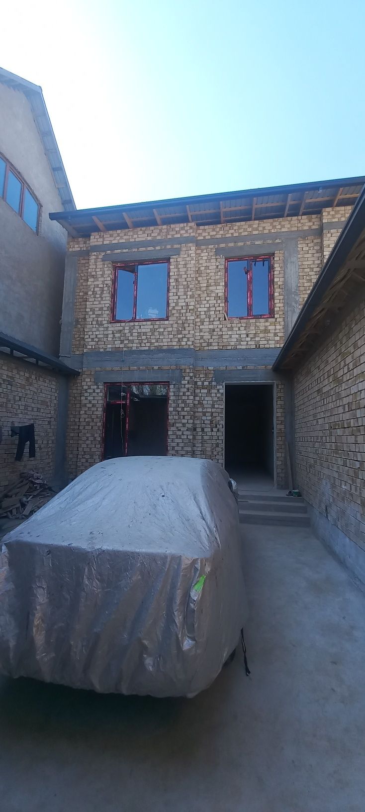 Сергели Янги дархон 2 сотки 6 комнат