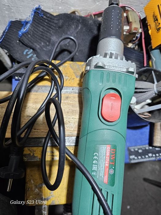 Гравер DWT GS06-27 LV