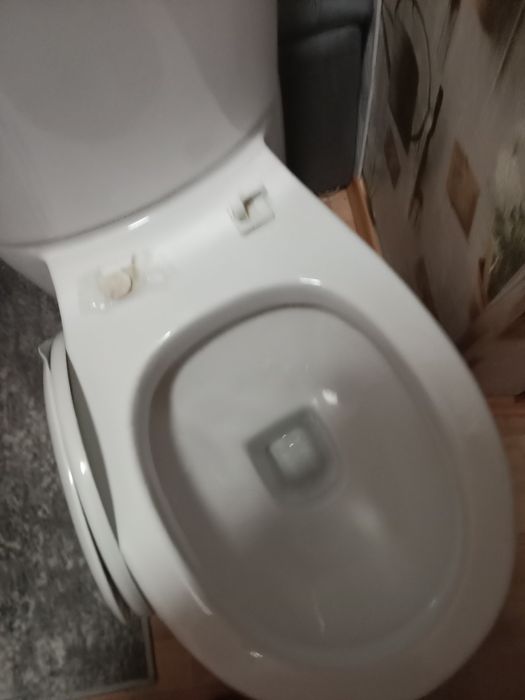 Продам унитаз б/у