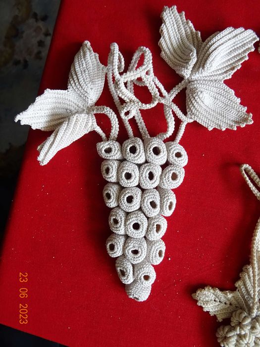 Set 3 buc. macrame in forma de strugure