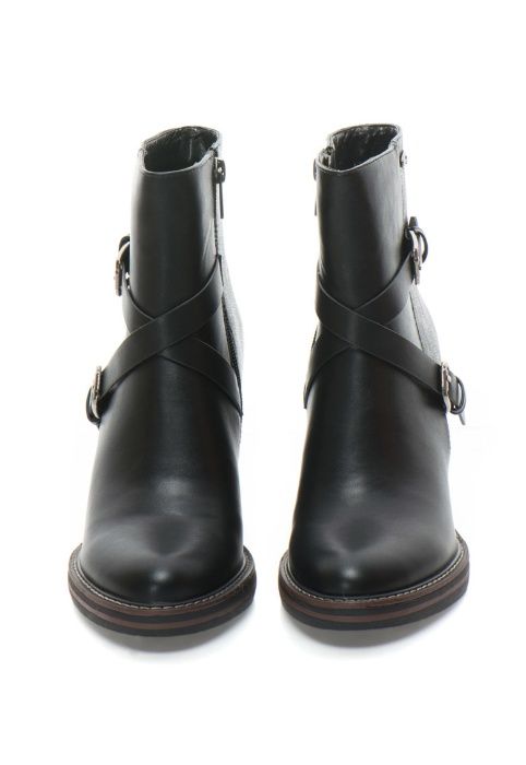 Botine negre marime 40