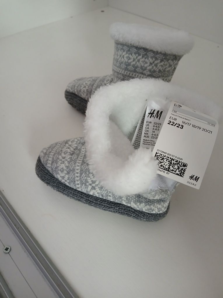 Пантофи h&m 22/23