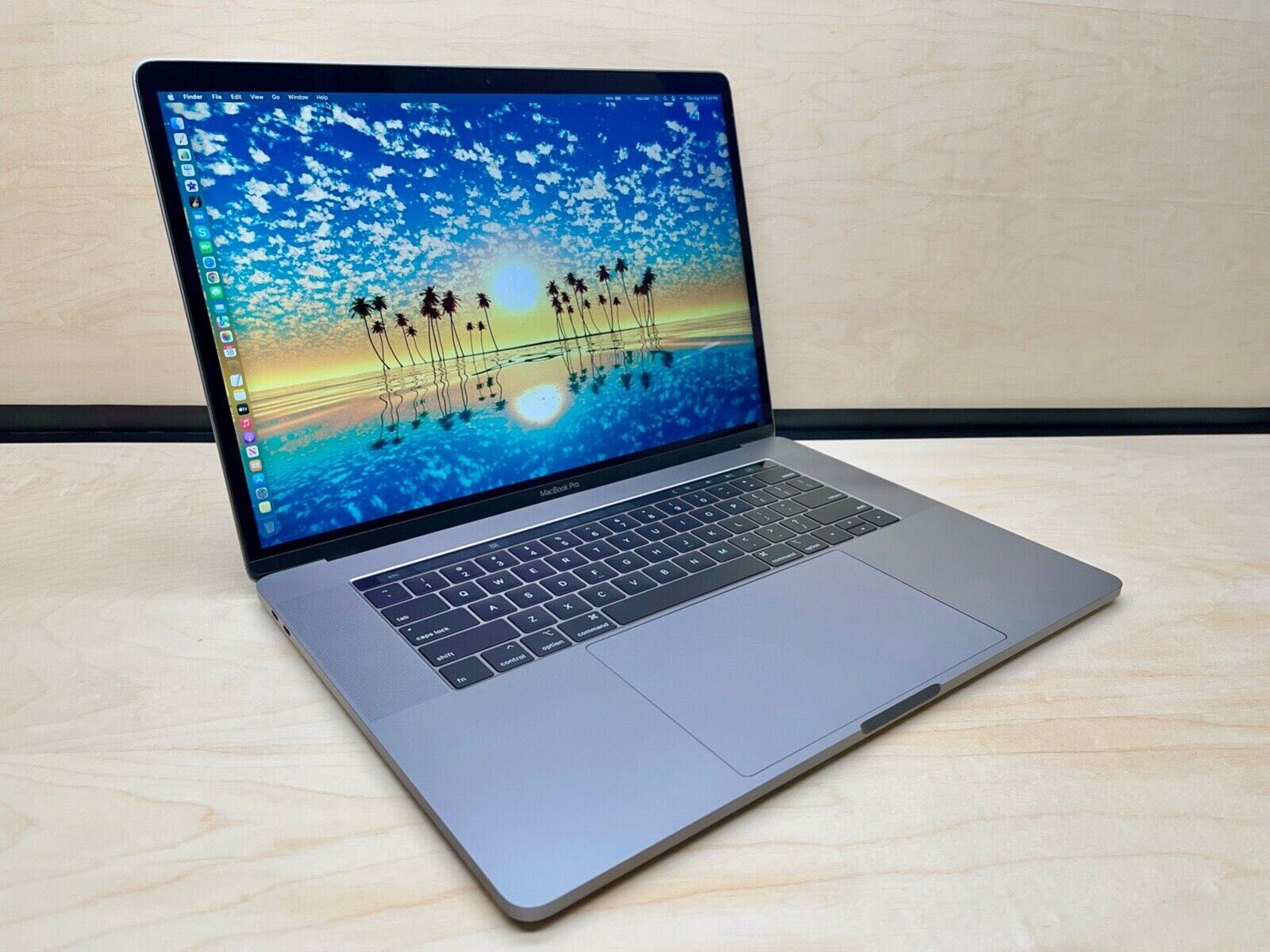 Apple Macbook PRO 2018 15,4 inch