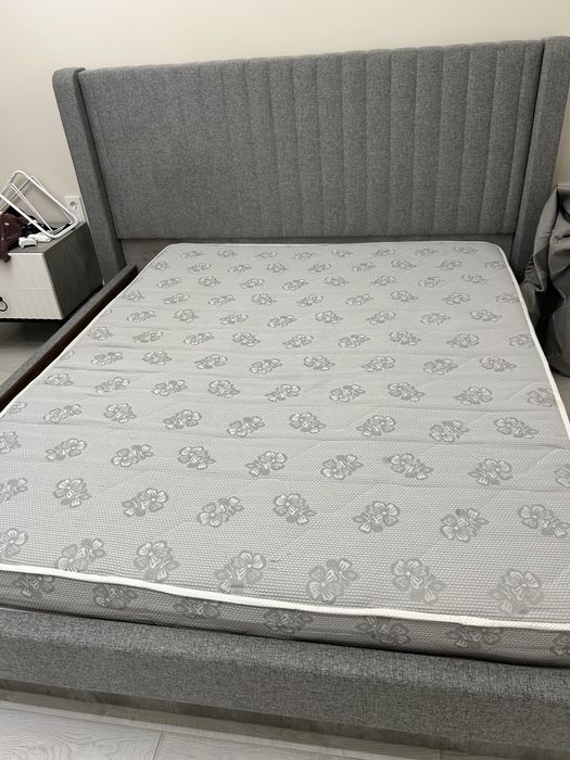 Матрас 160х200 , высота 15 см