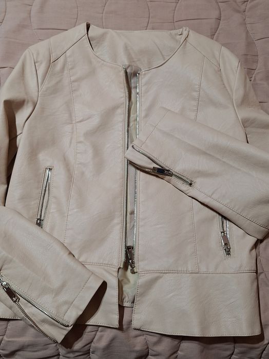 Яке от еко кожа !