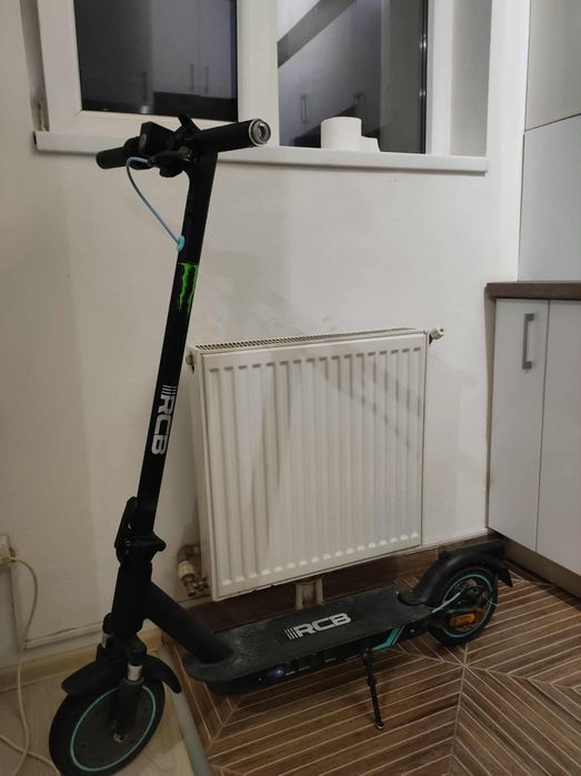 Trotinetă electrică cu 4 trepte viteza, 350w, 25km/h