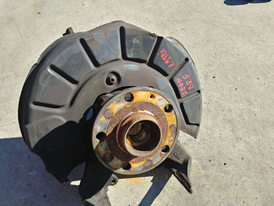 fuzeta dreapta  fata 1.9 tdi seat leon 1p1  2005-2013