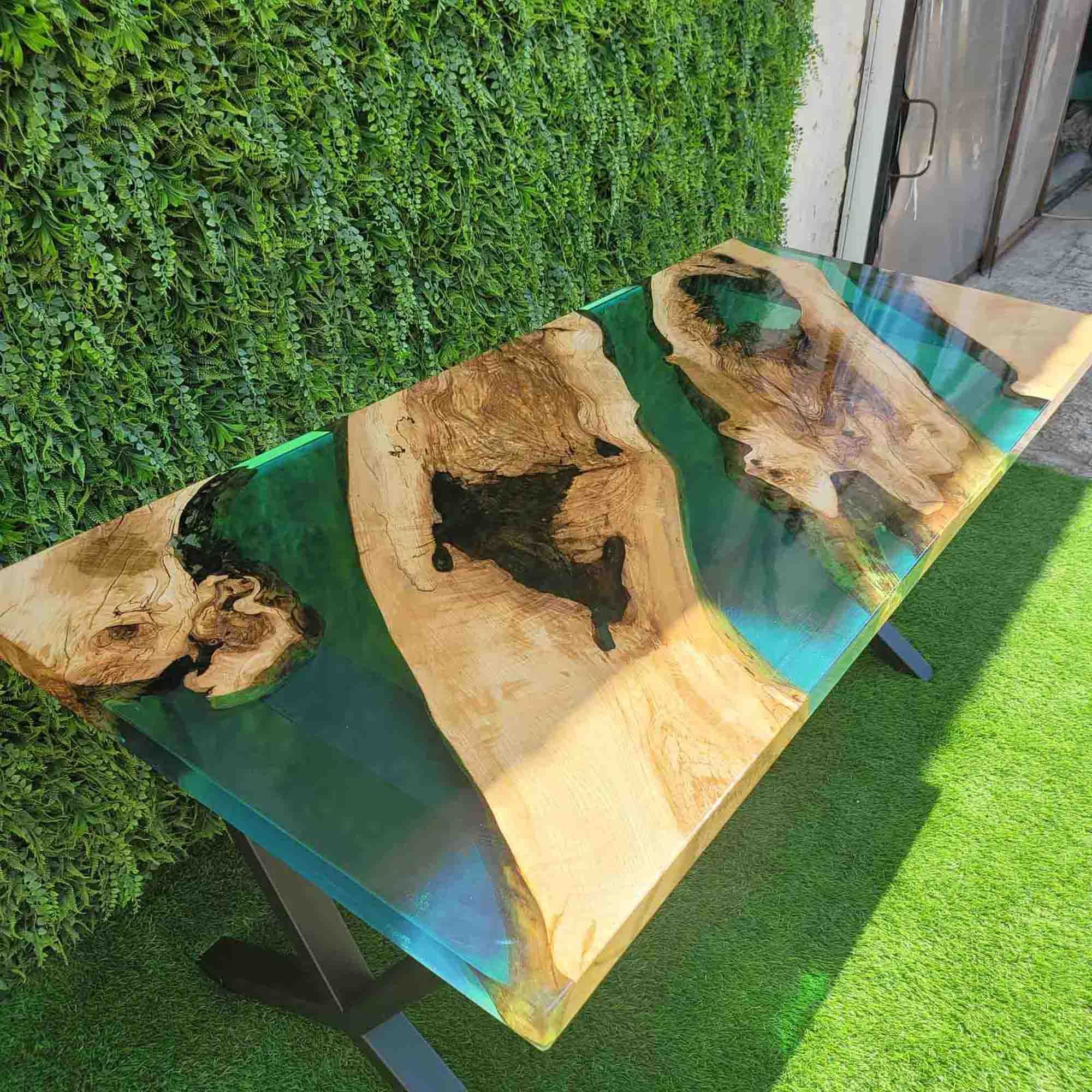 Masa din lemn de frasin și rășină epoxidica transparenta 115