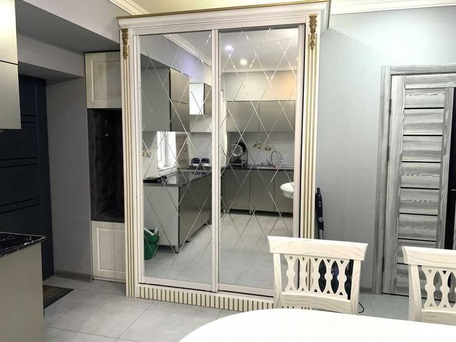 Срочно сдается квартира!! 2/3/4 на Максима Горьком