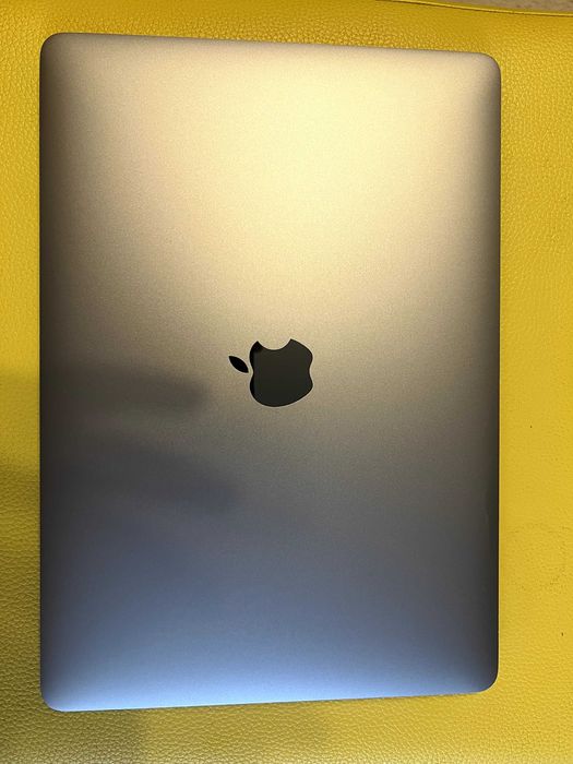 Macbook Pro 13 Touchbar