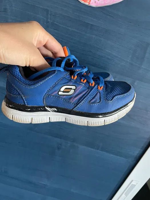 Буйки Clarks N20, детски маратонки Skechers N29