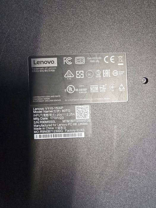 Лаптоп Lenovo V110, 120gb ssd+ 500gb HDD, 8gb ddr3, 4 cores CPU