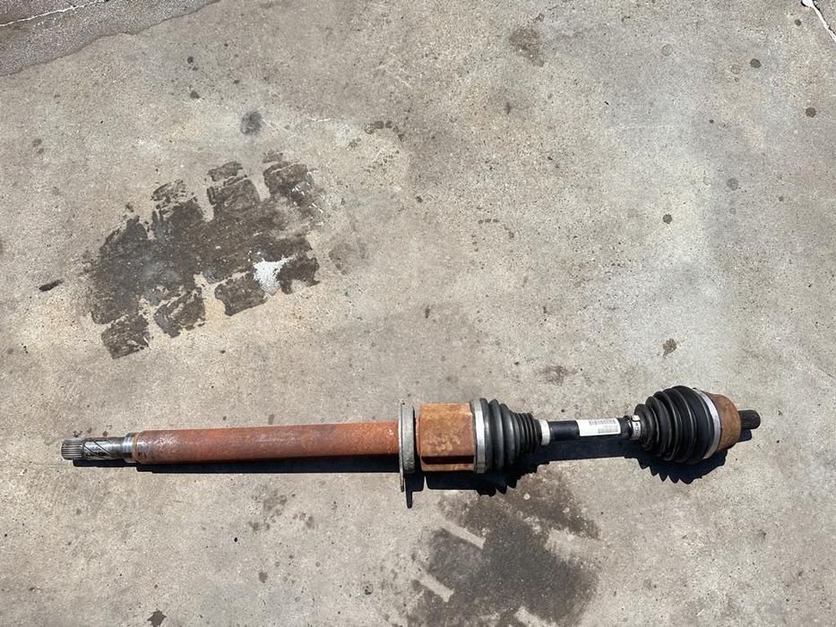 Planetara dreapta fata manual 2.0 VEA D4 180CP Volvo V40 31325962