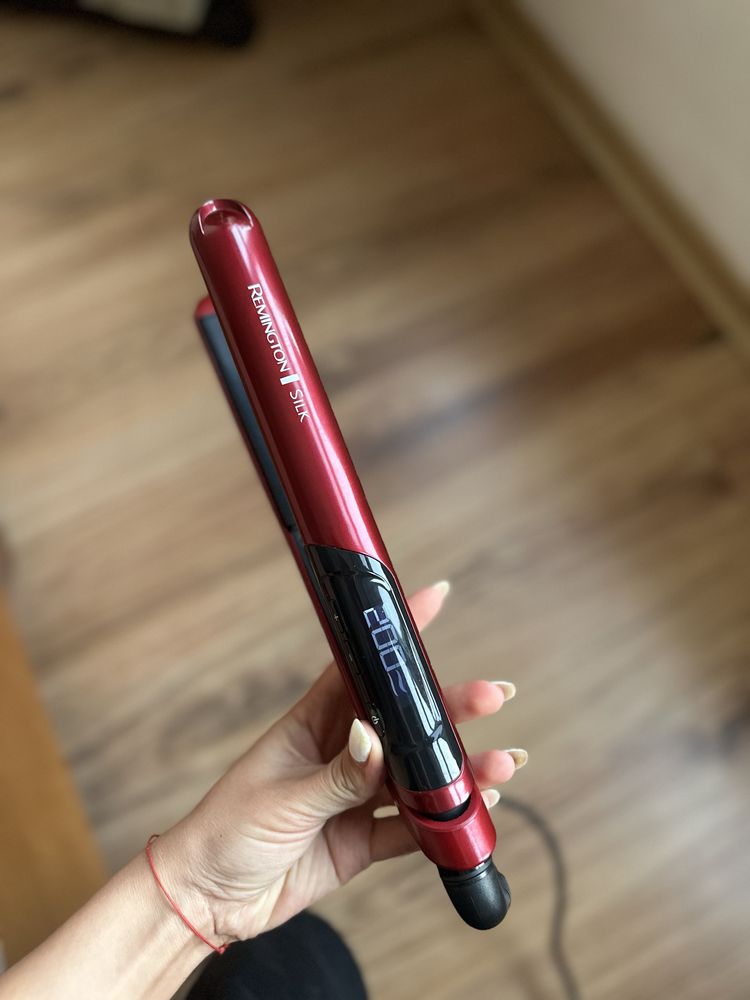 преса за коса Remington Silk S9600