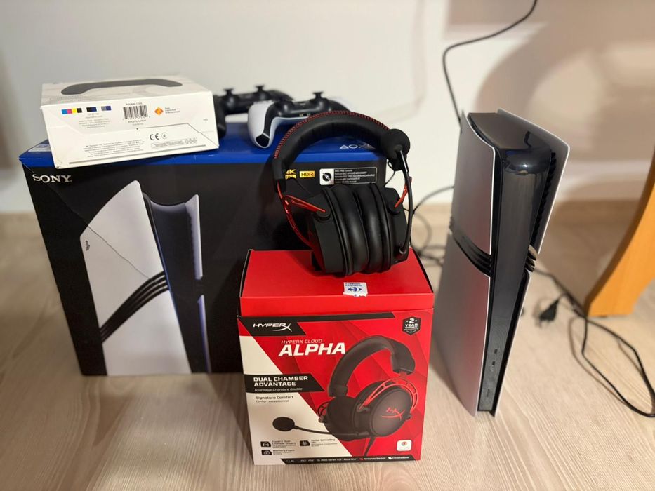 Playstation 5 pro cu accesorii