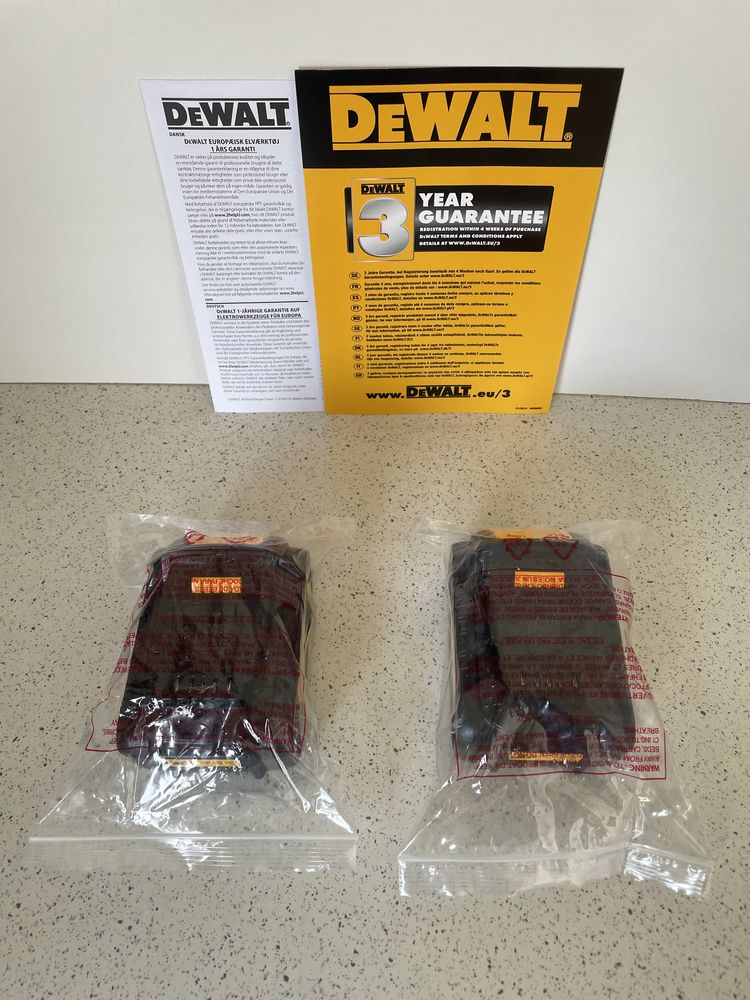 DeWALT Set 2 Baterii de 4 AH. DCB 182 XR. / 2024 Original, Nou !