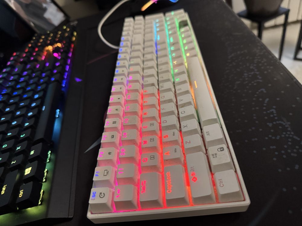 Tastatura Royal Kludge Rk100