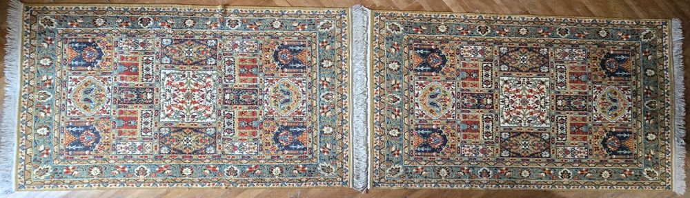 Vând Două Covoare de Lână