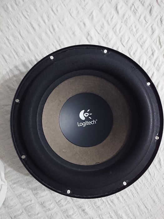 Logitech z5500 difuzor bass