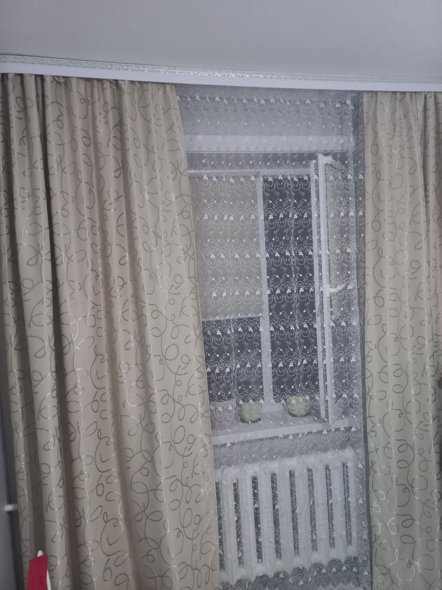 Продам шторы  комплект