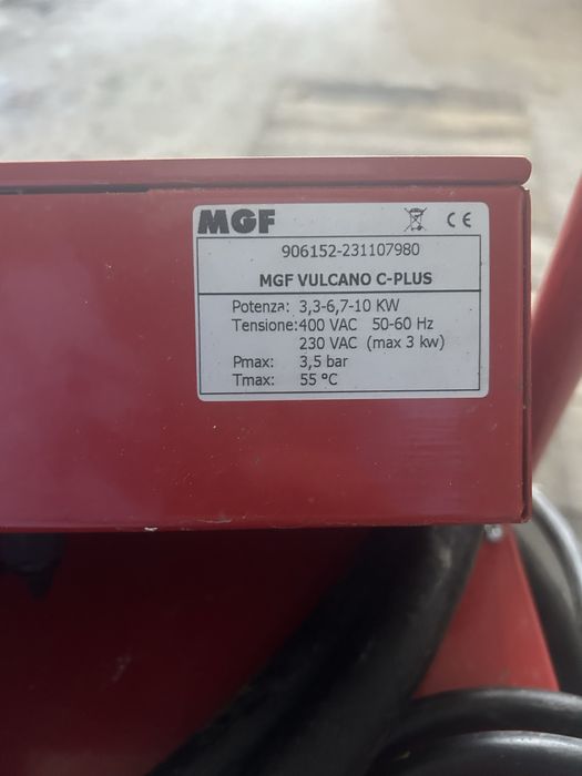 Pompa curățare  si testare instalatii termice