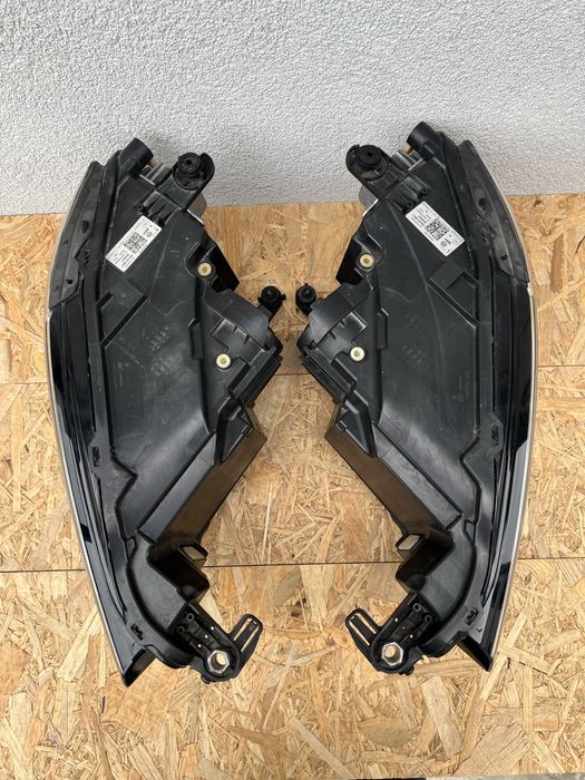 SET Far stanga dreapta VW T-ROC Facelift 2021-2024 Full LED Originale