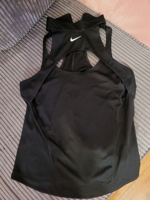 Дамски потник Nike L