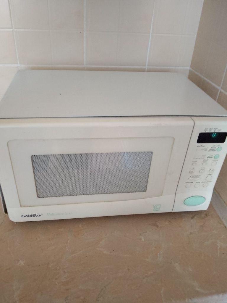 Продам микроволновку