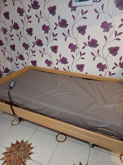 Pat bolnavi electric si saltea escare