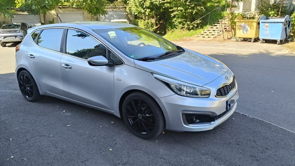 Kia Ceed euro 6 diesel dotări maxime.