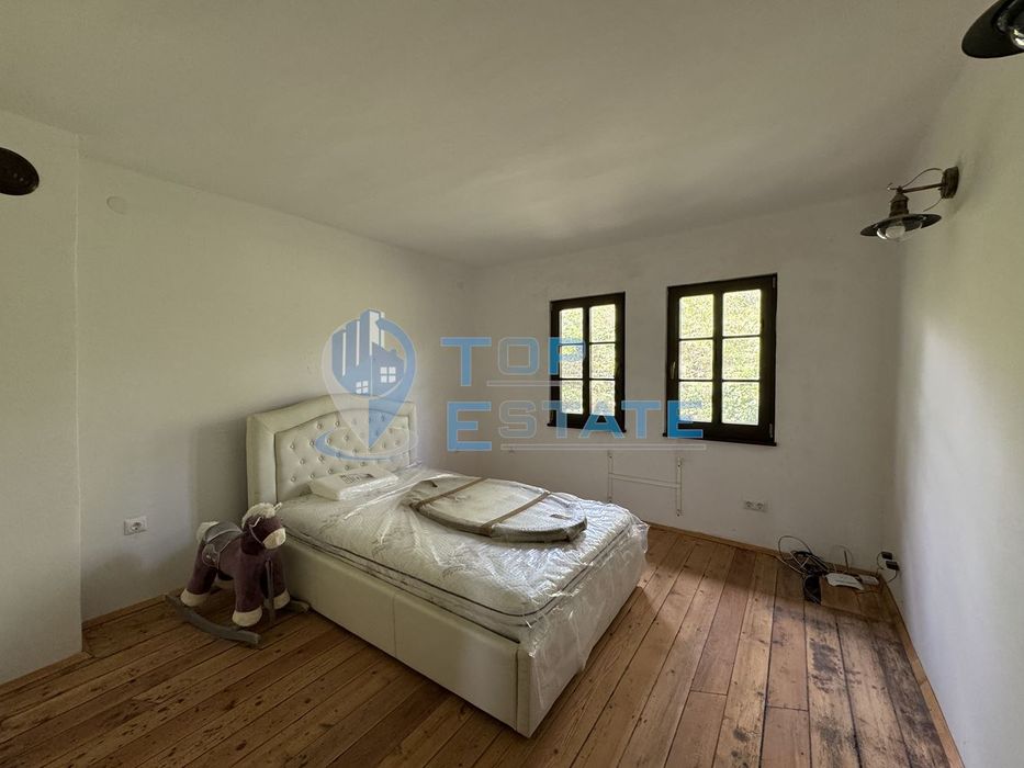 Продава се Къща в с. Костенковци, Област Габрово - 185 кв.м за 771 €/кв.м - Снимка #11