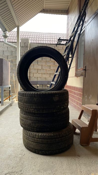 Зимние шины Bearway в хорошем качестве,не ездили новые