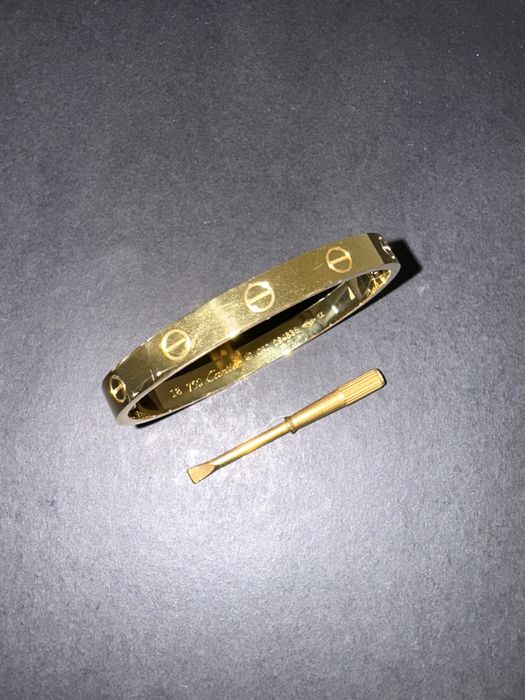 Гривни Cartier (Love)