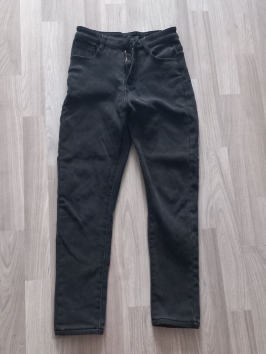 Джинсы зима 7.000 тенге